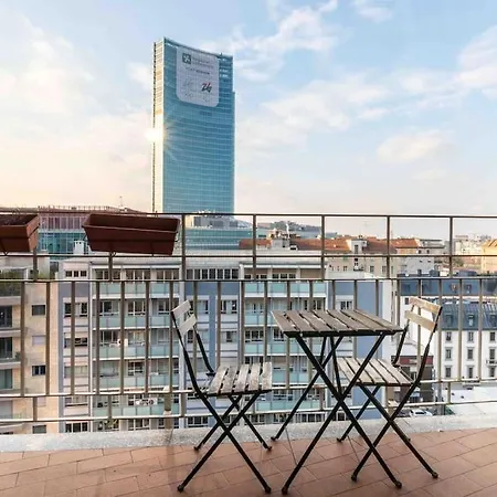 Central Station With Sky And City View Apartment